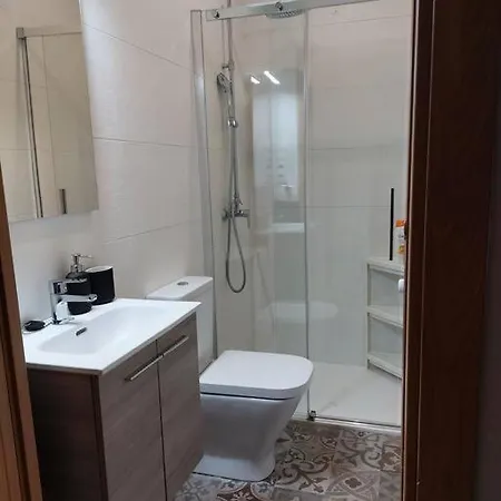 Apartment Piso Familiar Zona Estacion Tren- Bus-4 Caminos A Coruna